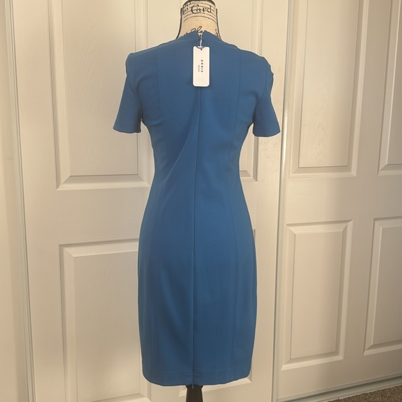 Elegant Blue Akris Punto Women's Dress - Picture 3 of 9